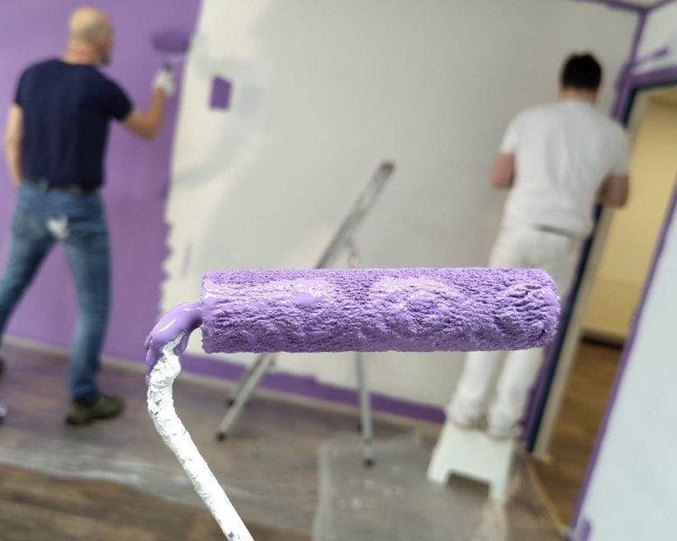 Webjongens paars verven